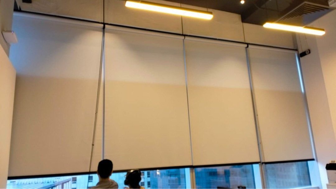 Lavado y Desinfección de Cortinas Rollers