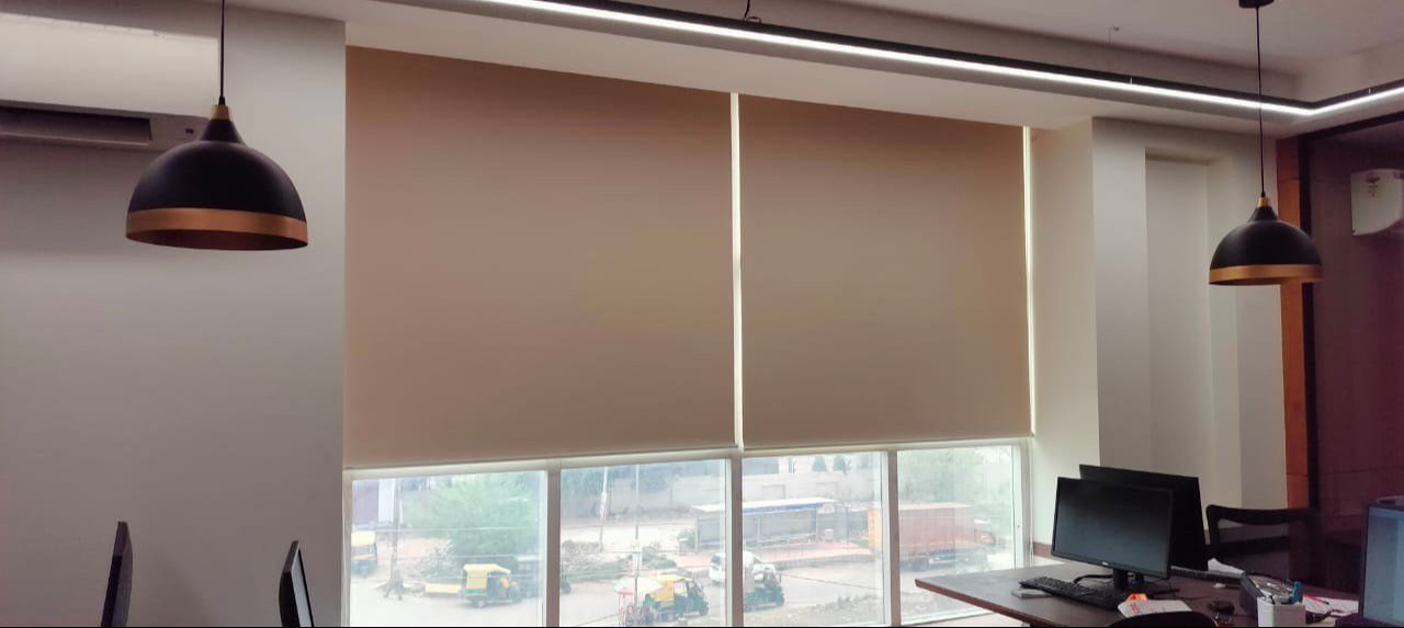 Servicios de lavado de cortinas roller en Miraflores Servicios de lavado de cortinas roller en surco