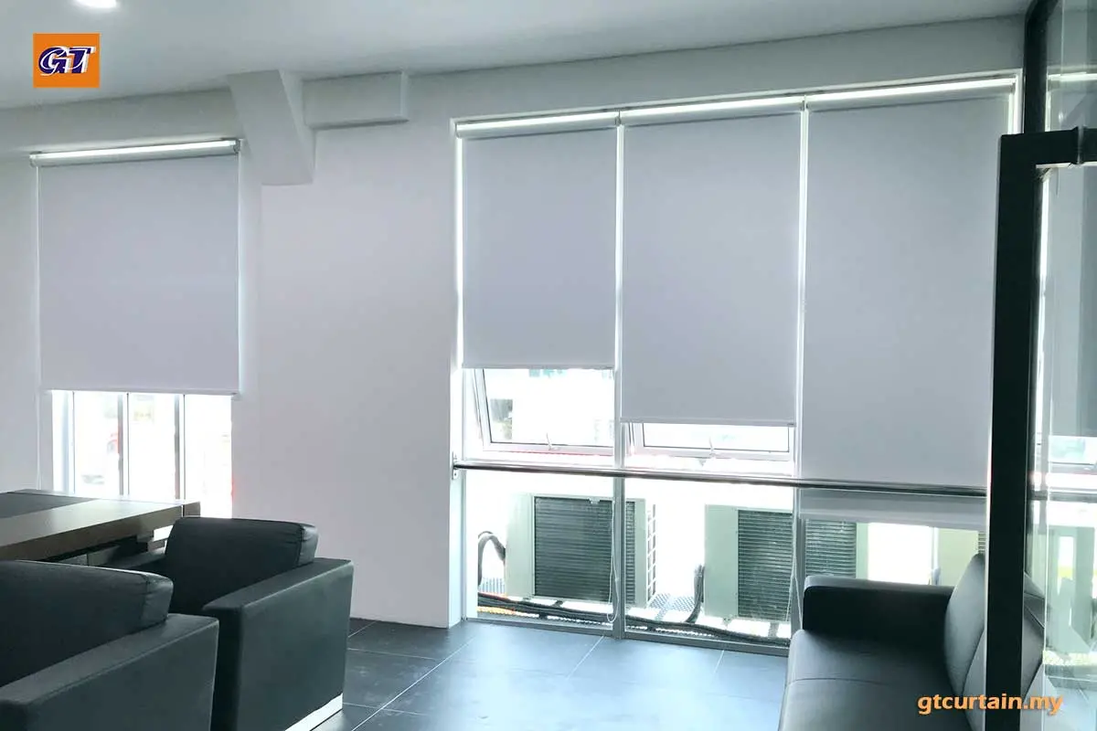 Beneficios de Lavar Cortinas Roller Regularmente