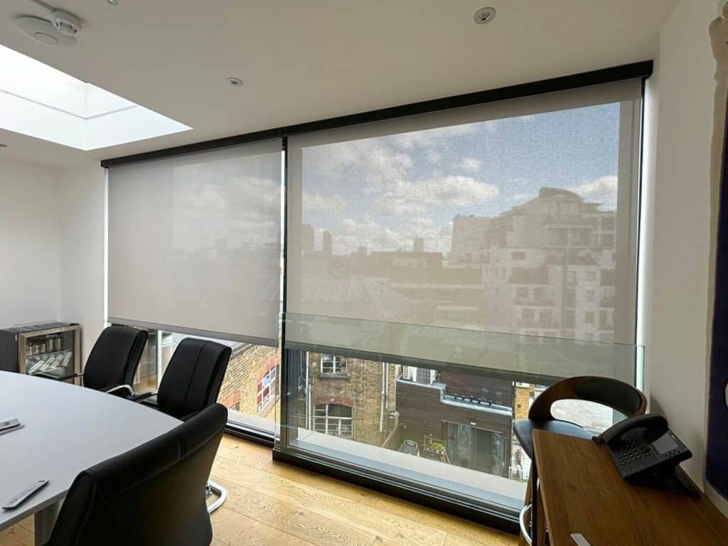 El Cuidado y Limpieza de Cortinas Roller peru El Cuidado y Limpieza de Cortinas Roller peru